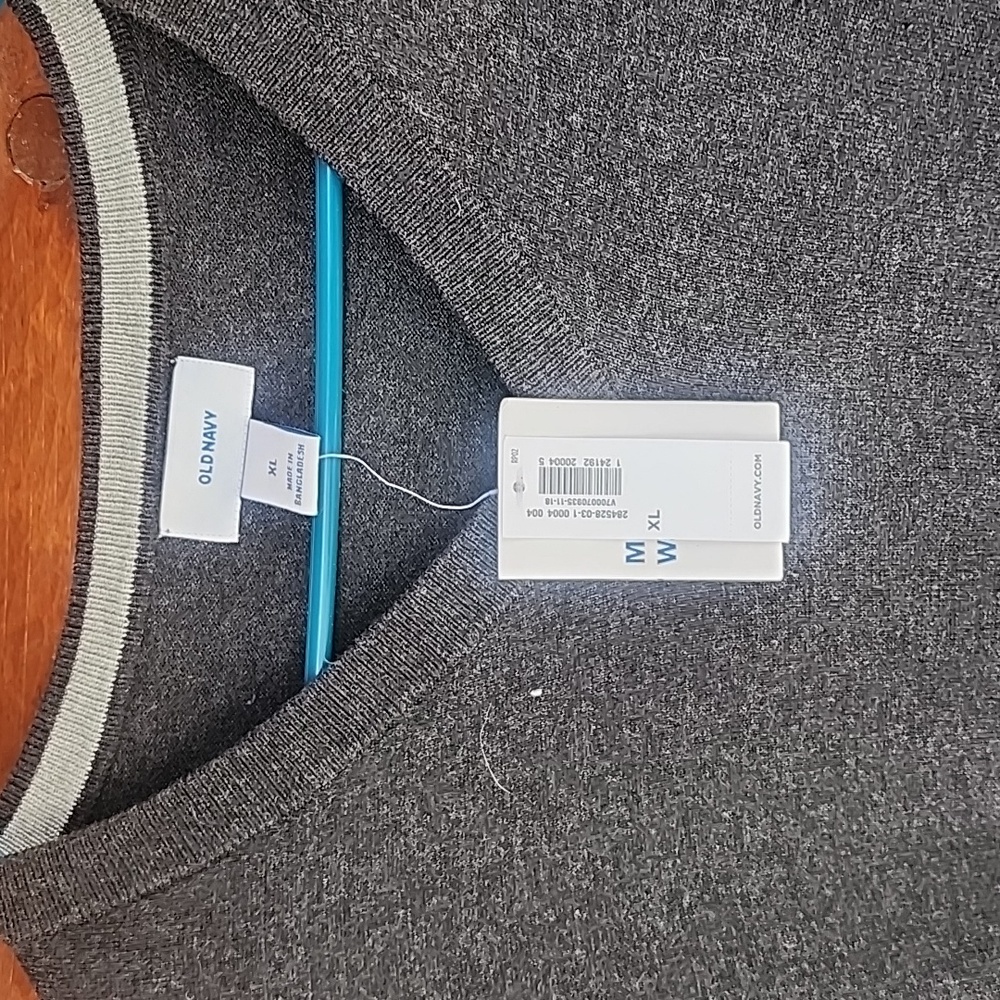 Old Navy Men's Sweater